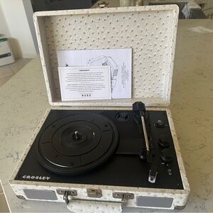 BRAND NEW Crosley Textured Cream Turntable